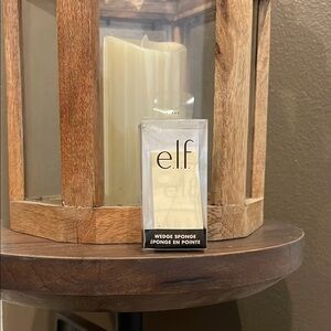 ELF Wedge Sponge - Cream